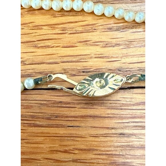 Vintage Gold-Tone Beaded Necklace With Heart Pendant & Textured Clasp - Picture 6 of 7